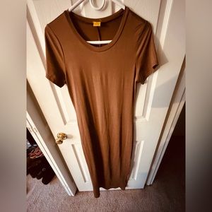 Brown Short Sleeve Midi Dress
